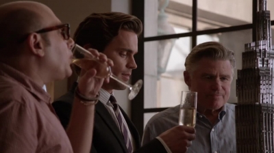 WHITE_COLLAR_-_E4X16_IN_THE_WIND_0719.jpg