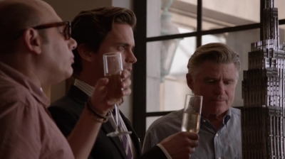 WHITE_COLLAR_-_E4X16_IN_THE_WIND_0728.jpg