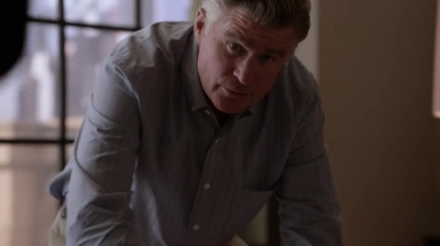 WHITE_COLLAR_-_E4X16_IN_THE_WIND_0741.jpg
