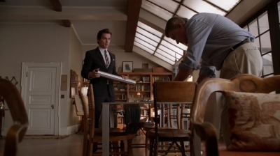 WHITE_COLLAR_-_E4X16_IN_THE_WIND_0754.jpg