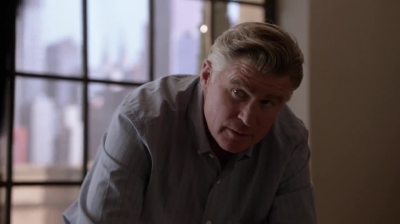 WHITE_COLLAR_-_E4X16_IN_THE_WIND_0764.jpg