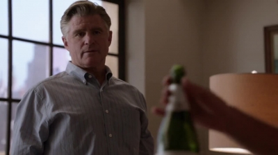 WHITE_COLLAR_-_E4X16_IN_THE_WIND_0789.jpg