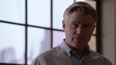 WHITE_COLLAR_-_E4X16_IN_THE_WIND_0827.jpg