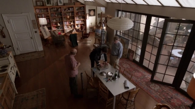 WHITE_COLLAR_-_E4X16_IN_THE_WIND_0872.jpg