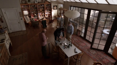 WHITE_COLLAR_-_E4X16_IN_THE_WIND_0873.jpg