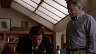WHITE_COLLAR_-_E4X16_IN_THE_WIND_0878.jpg