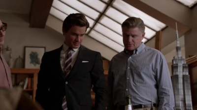 WHITE_COLLAR_-_E4X16_IN_THE_WIND_0892.jpg