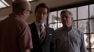 WHITE_COLLAR_-_E4X16_IN_THE_WIND_0914.jpg
