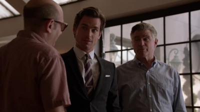 WHITE_COLLAR_-_E4X16_IN_THE_WIND_0917.jpg