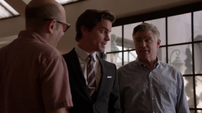 WHITE_COLLAR_-_E4X16_IN_THE_WIND_0919.jpg
