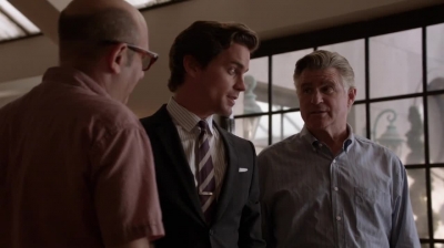 WHITE_COLLAR_-_E4X16_IN_THE_WIND_0920.jpg