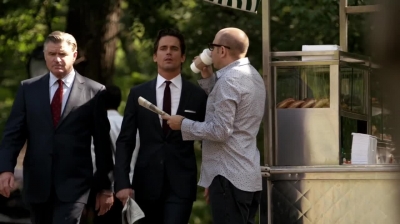 WHITE_COLLAR_-_E4X16_IN_THE_WIND_1038.jpg