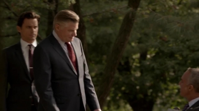 WHITE_COLLAR_-_E4X16_IN_THE_WIND_1092.jpg