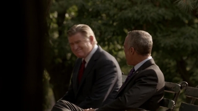 WHITE_COLLAR_-_E4X16_IN_THE_WIND_1103.jpg