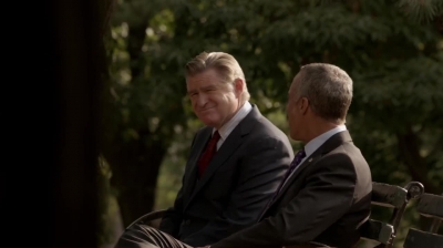 WHITE_COLLAR_-_E4X16_IN_THE_WIND_1105.jpg