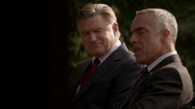 WHITE_COLLAR_-_E4X16_IN_THE_WIND_1133.jpg