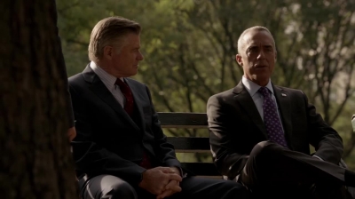WHITE_COLLAR_-_E4X16_IN_THE_WIND_1139.jpg