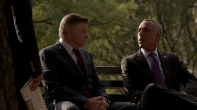 WHITE_COLLAR_-_E4X16_IN_THE_WIND_1165.jpg