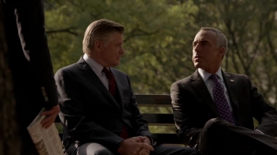 WHITE_COLLAR_-_E4X16_IN_THE_WIND_1168.jpg