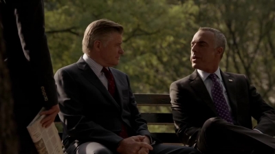 WHITE_COLLAR_-_E4X16_IN_THE_WIND_1169.jpg