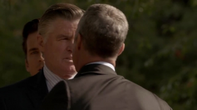 WHITE_COLLAR_-_E4X16_IN_THE_WIND_1230.jpg