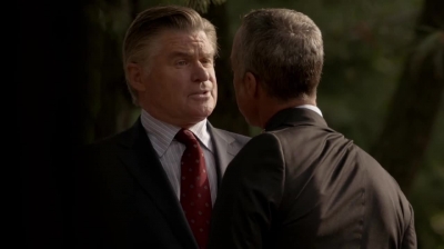 WHITE_COLLAR_-_E4X16_IN_THE_WIND_1250.jpg