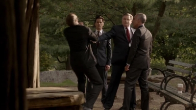 WHITE_COLLAR_-_E4X16_IN_THE_WIND_1257.jpg