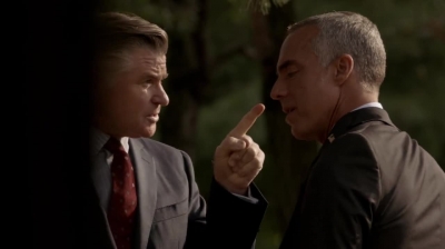 WHITE_COLLAR_-_E4X16_IN_THE_WIND_1265.jpg