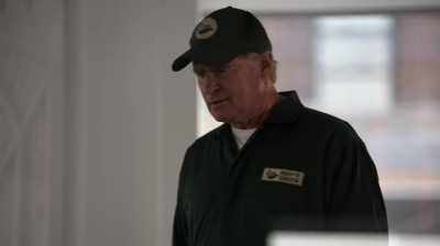 WHITE_COLLAR_-_E4X16_IN_THE_WIND_1284.jpg
