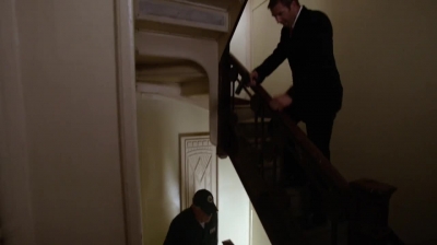 WHITE_COLLAR_-_E4X16_IN_THE_WIND_1365.jpg