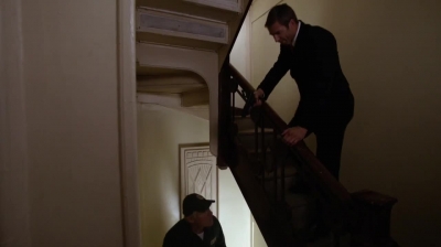 WHITE_COLLAR_-_E4X16_IN_THE_WIND_1366.jpg