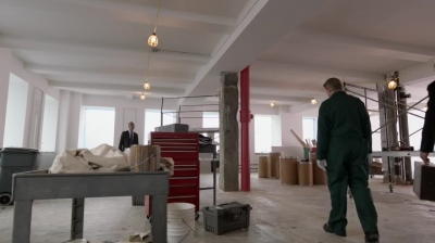 WHITE_COLLAR_-_E4X16_IN_THE_WIND_1400.jpg