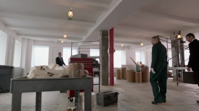WHITE_COLLAR_-_E4X16_IN_THE_WIND_1403.jpg