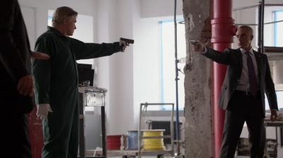 WHITE_COLLAR_-_E4X16_IN_THE_WIND_1493.jpg