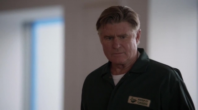 WHITE_COLLAR_-_E4X16_IN_THE_WIND_1549.jpg