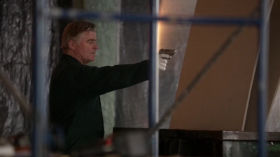 WHITE_COLLAR_-_E4X16_IN_THE_WIND_1568.jpg