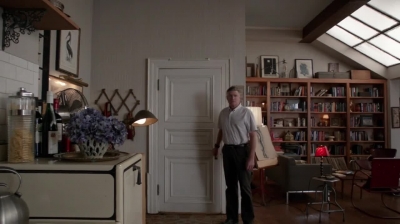 WHITE_COLLAR_-_E4X16_IN_THE_WIND_1583.jpg