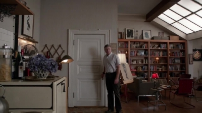 WHITE_COLLAR_-_E4X16_IN_THE_WIND_1587.jpg
