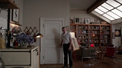 WHITE_COLLAR_-_E4X16_IN_THE_WIND_1588.jpg