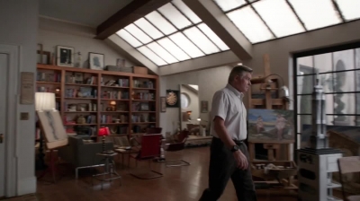 WHITE_COLLAR_-_E4X16_IN_THE_WIND_1603.jpg