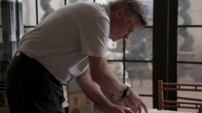 WHITE_COLLAR_-_E4X16_IN_THE_WIND_1629.jpg
