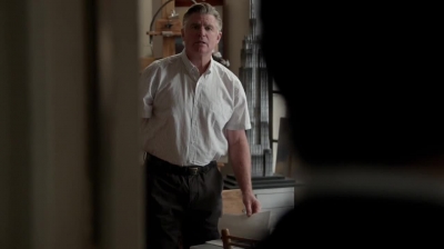 WHITE_COLLAR_-_E4X16_IN_THE_WIND_1641.jpg