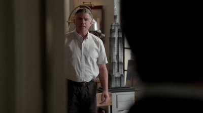 WHITE_COLLAR_-_E4X16_IN_THE_WIND_1649.jpg