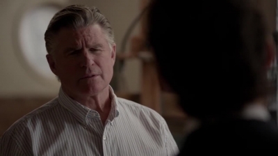 WHITE_COLLAR_-_E4X16_IN_THE_WIND_1674.jpg