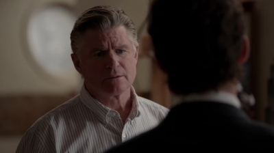 WHITE_COLLAR_-_E4X16_IN_THE_WIND_1684.jpg
