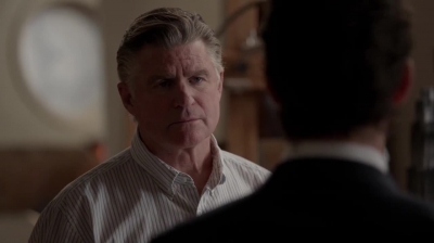 WHITE_COLLAR_-_E4X16_IN_THE_WIND_1695.jpg