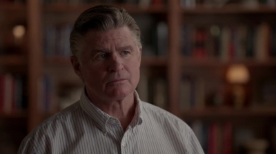WHITE_COLLAR_-_E4X16_IN_THE_WIND_1765.jpg