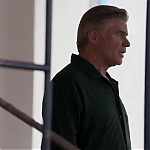 WHITE_COLLAR_-_E4X16_IN_THE_WIND_1424.jpg
