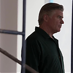 WHITE_COLLAR_-_E4X16_IN_THE_WIND_1425.jpg