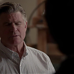Filename=WHITE_COLLAR_-_E4X16_IN_THE_WIND_1673.jpg
Filesize=40KiB
Dimensions=1280x718
Date added=Apr 29, 2014 WHITE_COLLAR_-_E4X16_IN_THE_WIND_1673.jpg